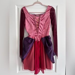 Hocus Pocus Sexy Sanderson Witch Costume in Size Small. Halloween Ready!